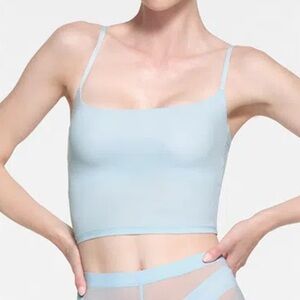SKIMS fits everybody size large opal cropped cami NWT